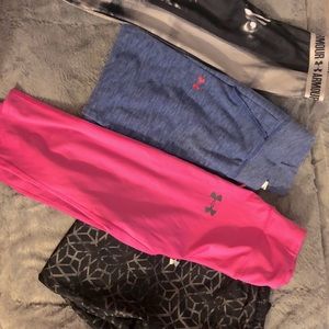 4 pairs of Girls Under Armour pants